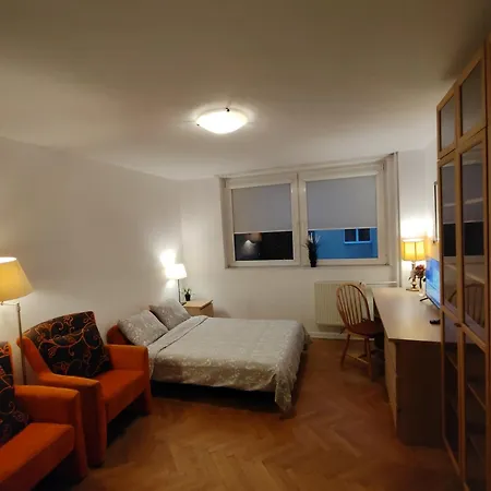 Center Hollidays Room's * Varsó