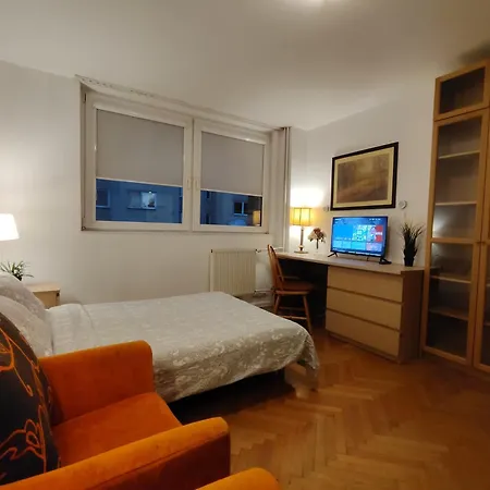 Apartman Center Hollidays Room's Varsó