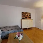 Lejlighed Center Hollidays Room's